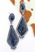Load image into Gallery viewer, Gallina Earrings
