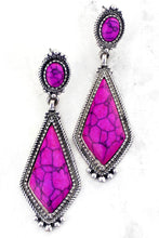 Load image into Gallery viewer, Gallina Earrings
